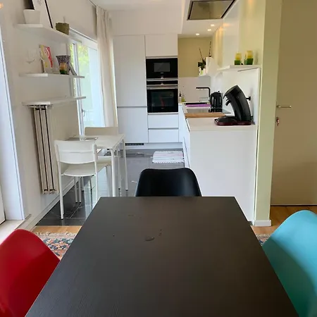 Guesthouse Poppies, Terras, Free Parking Ostende