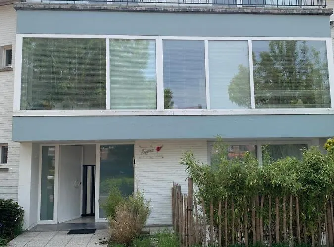 Poppies, Terras, Free Parking شقة